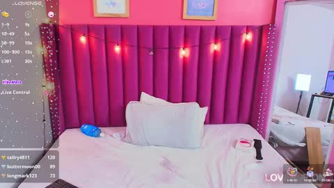  MEGAN  online show from January 2025 11:01:02 PM