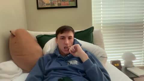 collegetwinky6769 online show from February 2026 10:19:01 PM