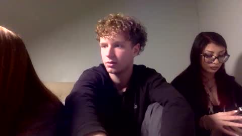 collin_swell online show from December 2025 04:17:02 AM