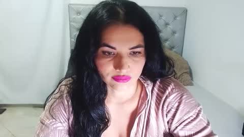 viviana online show from September 2025 04:00:01 PM