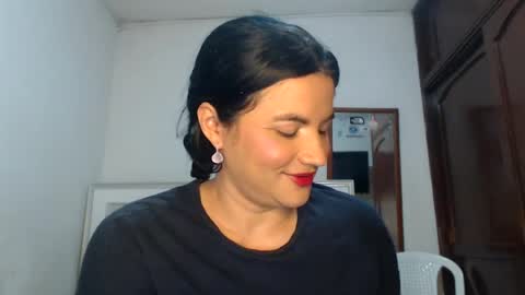 viviana online show from July 2026 06:02:02 PM