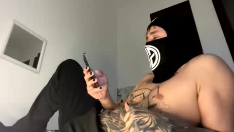 colombianboy20cm online show from March 2026 06:37:02 PM