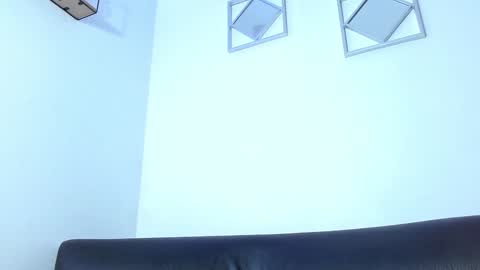 Snapshot of colombianmiilf_ chatting on January 2025 12:38:02 PM Nahomi online show from January 2025 12:38:02 PM