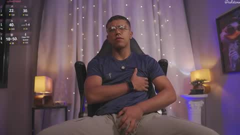 colstorw_ online show from March 2026 10:08:02 AM