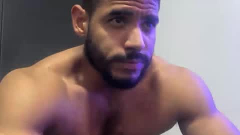 colton_x0610 online show from September 2025 09:52:02 PM