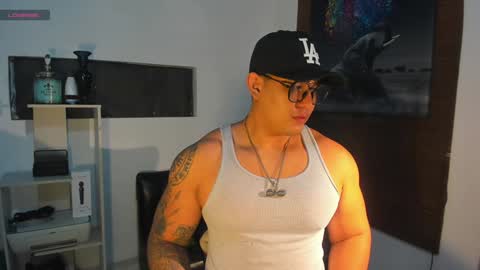 coltonmassif_ online show from December 2024 06:59:01 AM