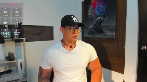 coltonmassif_ online show from January 2025 06:46:01 AM