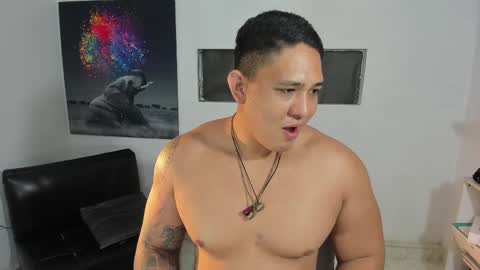 coltonmassif_ online show from February 2025 01:31:02 AM