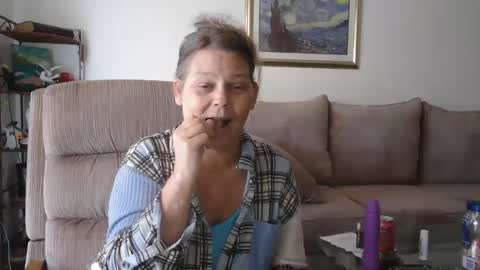 Snapshot of comebackpussy chatting on December 2024 05:19:01 PM comeback pussy online show from December 2024 05:19:01 PM