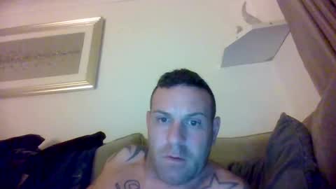 Snapshot of comesee10 chatting on November 2025 11:09:01 PM comesee10 online show from November 2025 11:09:01 PM