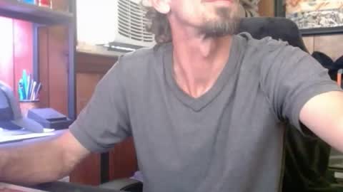 Nelson or ComicKing and sometime Peachy143 online show from March 2026 04:43:01 PM