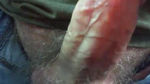 comox online show from October 2025 04:00:02 AM