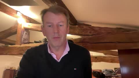 compay69 online show from December 2025 04:59:02 PM