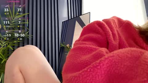Polly online show from October 2025 12:50:01 PM