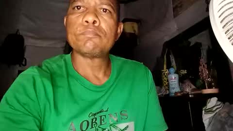 Miguel online show from December 2025 04:09:01 AM