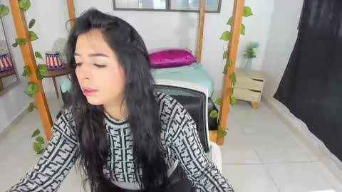 Snapshot of conie_love69 chatting on October 2025 12:23:02 PM conie_love69 online show from October 2025 12:23:02 PM