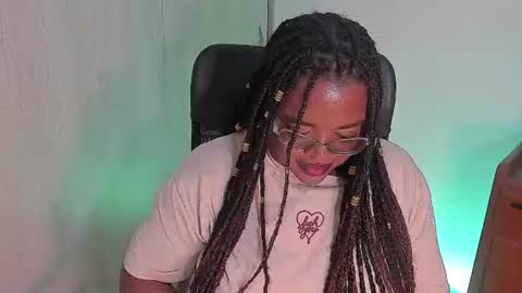 conielaurenth online show from July 2026 06:18:02 AM