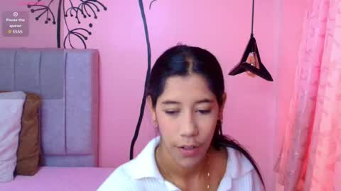 C O N N I E online show from September 2025 07:36:02 PM