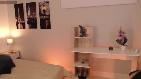 Connie online show from January 2025 04:34:02 PM