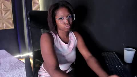 Nilo Solem online show from June 2026 08:15:02 PM