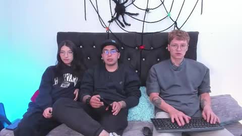 conor_taylor_ online show from October 2025 04:20:02 PM