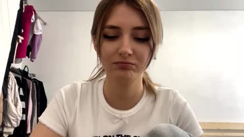 Snapshot of constancefanny chatting on February 2026 11:07:01 AM Amelia online show from February 2026 11:07:01 AM