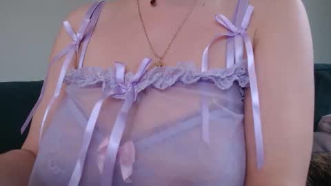 Snapshot of constantcumquest chatting on November 2025 04:51:02 PM ANR Mommy online show from November 2025 04:51:02 PM