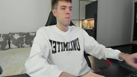 cookies_boys online show from February 2026 12:45:01 PM