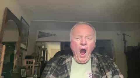 Snapshot of cookoosnest chatting on December 2025 08:52:01 AM cookoosnest online show from December 2025 08:52:01 AM