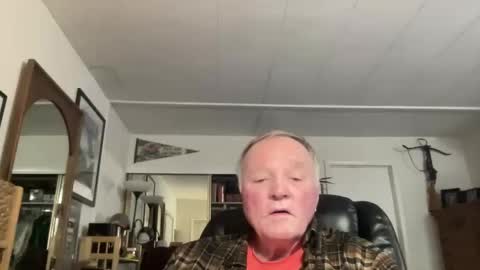 Snapshot of cookoosnest chatting on December 2025 03:56:02 AM cookoosnest online show from December 2025 03:56:02 AM