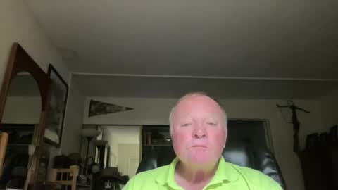 Snapshot of cookoosnest chatting on March 2026 05:00:02 AM cookoosnest online show from March 2026 05:00:02 AM