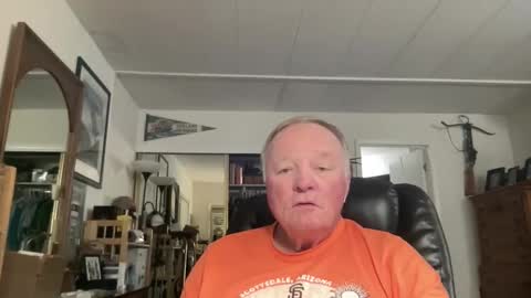 Snapshot of cookoosnest chatting on March 2026 04:18:01 AM cookoosnest online show from March 2026 04:18:01 AM