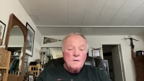 Snapshot of cookoosnest chatting on March 2026 02:38:01 AM cookoosnest online show from March 2026 02:38:01 AM