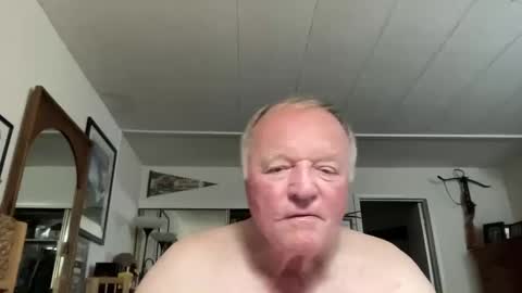 Snapshot of cookoosnest chatting on March 2026 03:32:02 AM cookoosnest online show from March 2026 03:32:02 AM