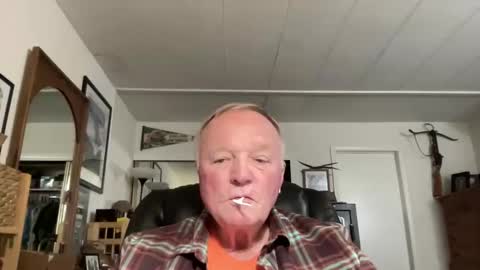 Snapshot of cookoosnest chatting on April 2026 03:13:01 AM cookoosnest online show from April 2026 03:13:01 AM