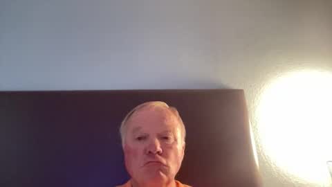 Snapshot of cookoosnest chatting on May 2026 05:23:01 AM cookoosnest online show from May 2026 05:23:01 AM