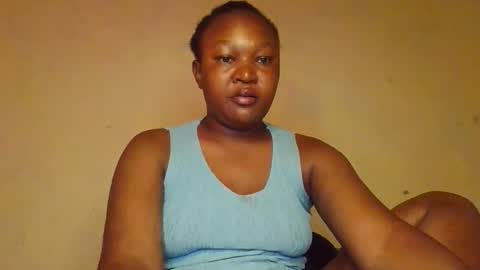 Snapshot of coolgirl001 chatting on February 2026 09:18:02 AM coolgirl001 online show from February 2026 09:18:02 AM