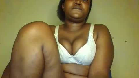 coolgirl001 online show from March 2026 01:01:02 AM