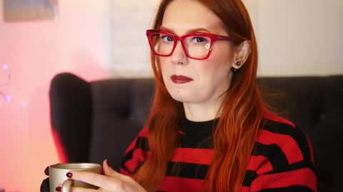 Snapshot of coolteacher chatting on February 2025 09:45:02 AM Ginger The Cringer online show from February 2025 09:45:02 AM
