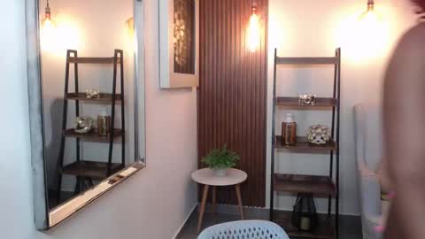 Coral online show from November 2025 11:13:02 AM