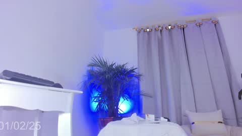 Coral princex online show from February 2025 10:44:02 PM