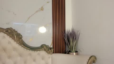 Coralie Bronson online show from September 2025 08:00:02 PM