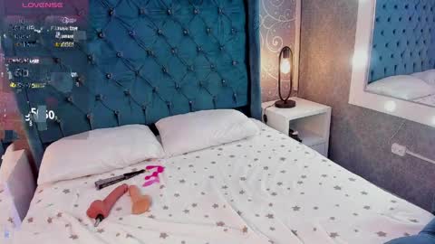  Red  online show from April 2026 01:21:01 AM