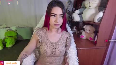 coralwells online show from November 2025 09:13:02 PM