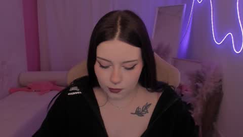 little girl who is always right or just Cora online show from February 2026 05:26:01 AM