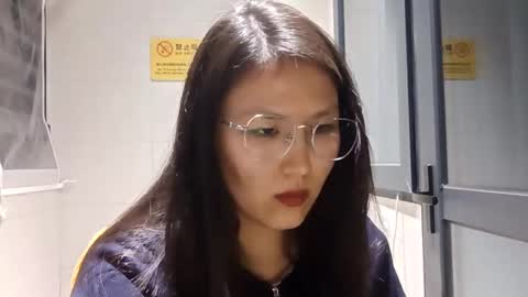 Sara  online show from January 2026 10:32:01 AM