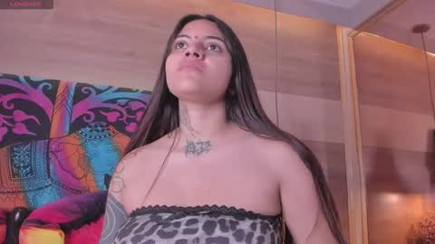 Snapshot of cori_paige chatting on November 2025 01:55:02 PM Cori online show from November 2025 01:55:02 PM