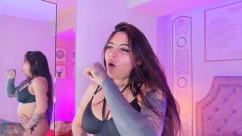 Snapshot of cori_paige chatting on February 2026 06:19:02 AM Cori online show from February 2026 06:19:02 AM