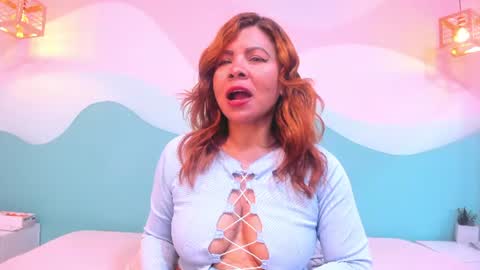 corina_taylor12 online show from June 2026 12:36:02 PM