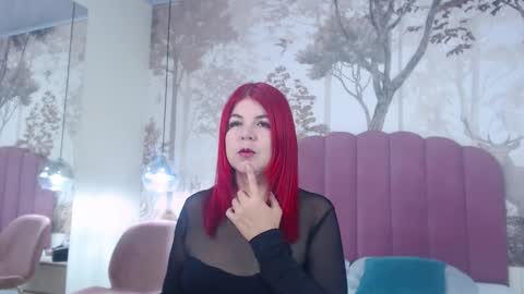 corineray online show from November 2025 03:45:02 PM